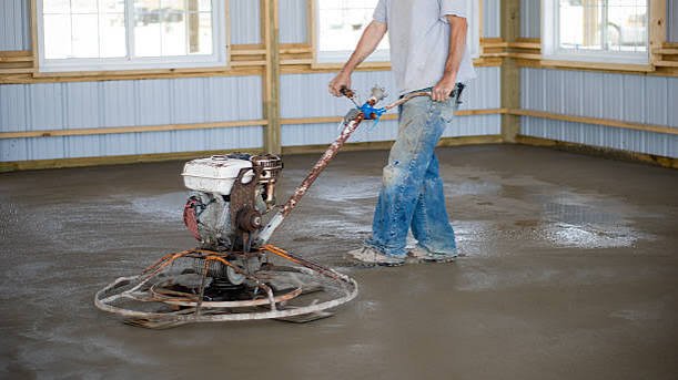 Perbedaan Teknik Finish Trowel untuk Lantai Beton dan Pengaruhnya terhadap Kualitas Permukaan