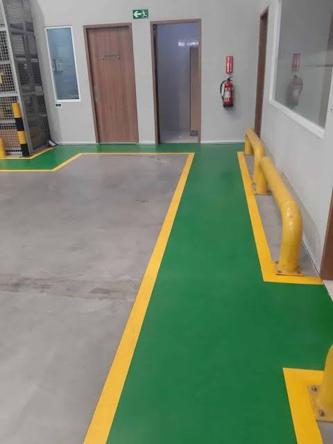 Jasa Epoxy Lantai Jawa Timur Terpercaya, Aplikator Berpengalaman dan Bergaransi