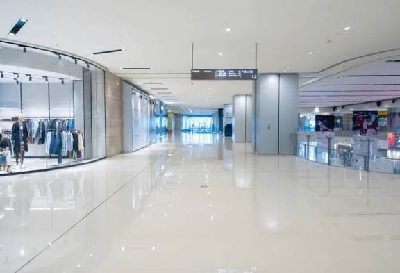 Jasa Epoxy Lantai Surabaya untuk Supermarket dan Minimarket